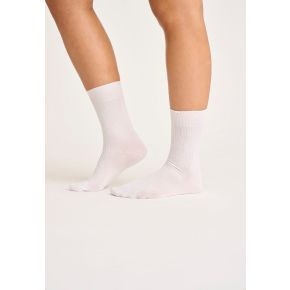 Hvide bambusstr&oslash;mper med rib JBS of Denmark str. 37-41 - Socks CPH 5 par for 175 kr.